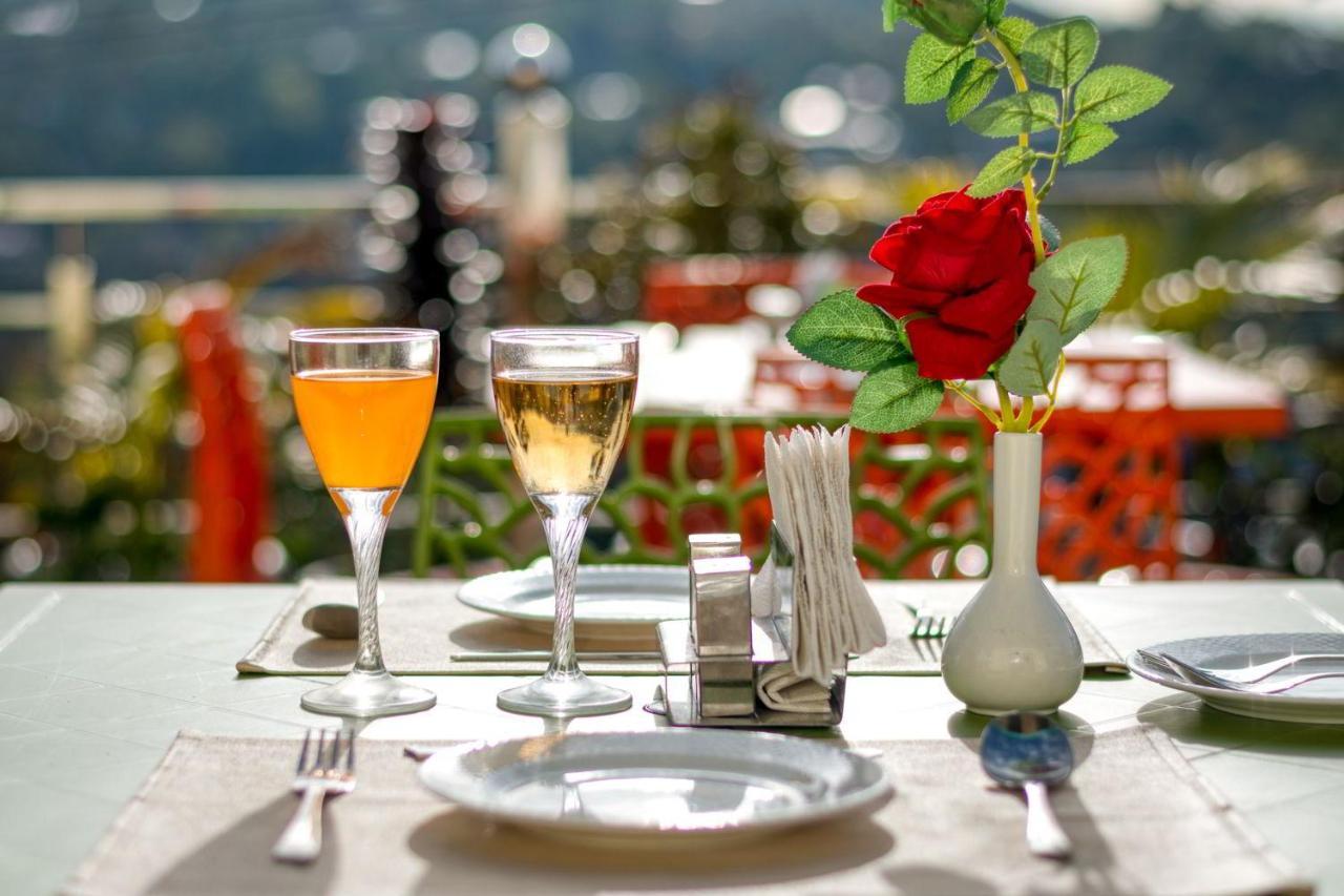 The Walnut Creek Hotel บีมตาล ภายนอก รูปภาพ