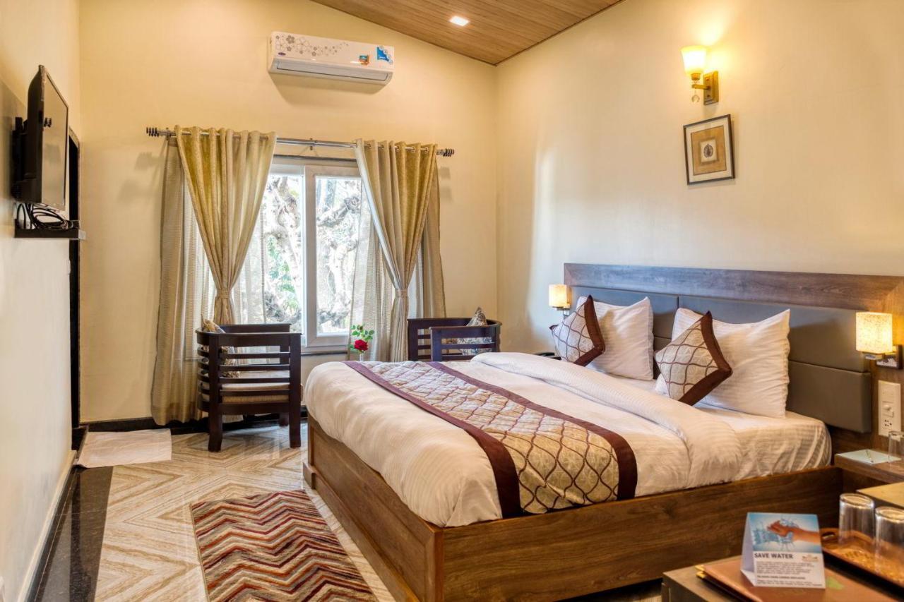 The Walnut Creek Hotel บีมตาล ภายนอก รูปภาพ