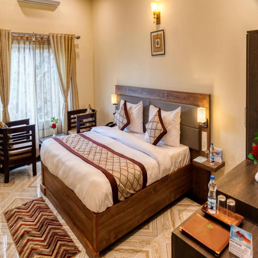The Walnut Creek Hotel บีมตาล ภายนอก รูปภาพ