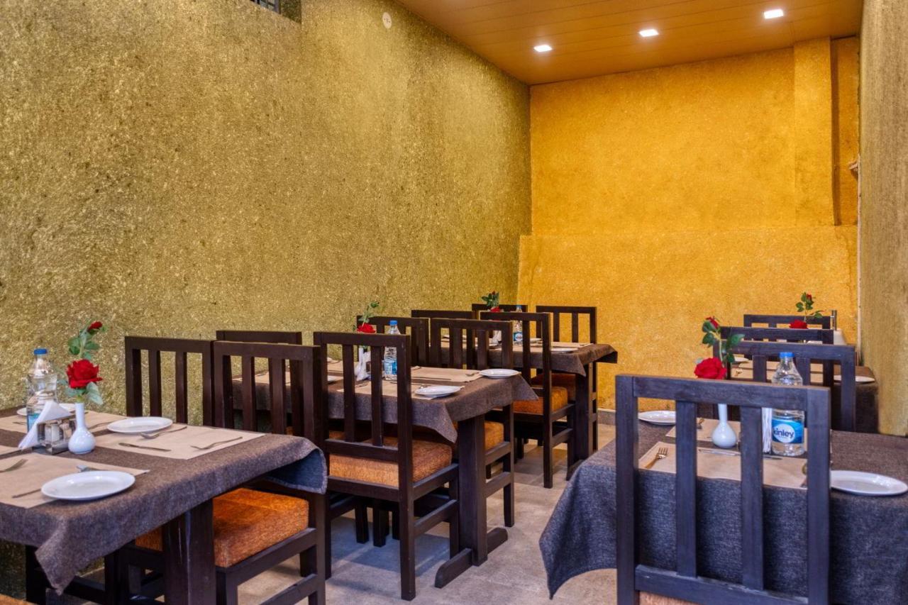The Walnut Creek Hotel บีมตาล ภายนอก รูปภาพ