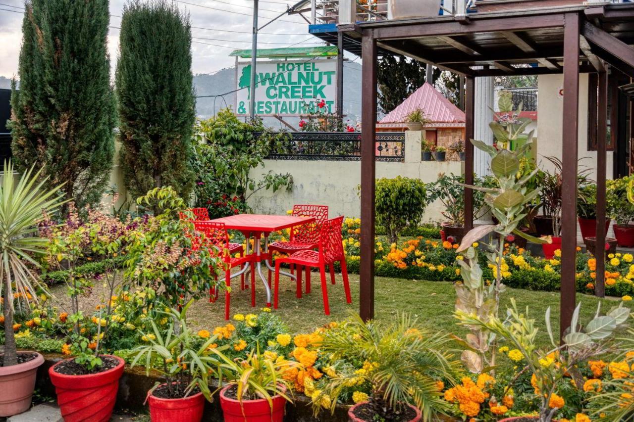 The Walnut Creek Hotel บีมตาล ภายนอก รูปภาพ