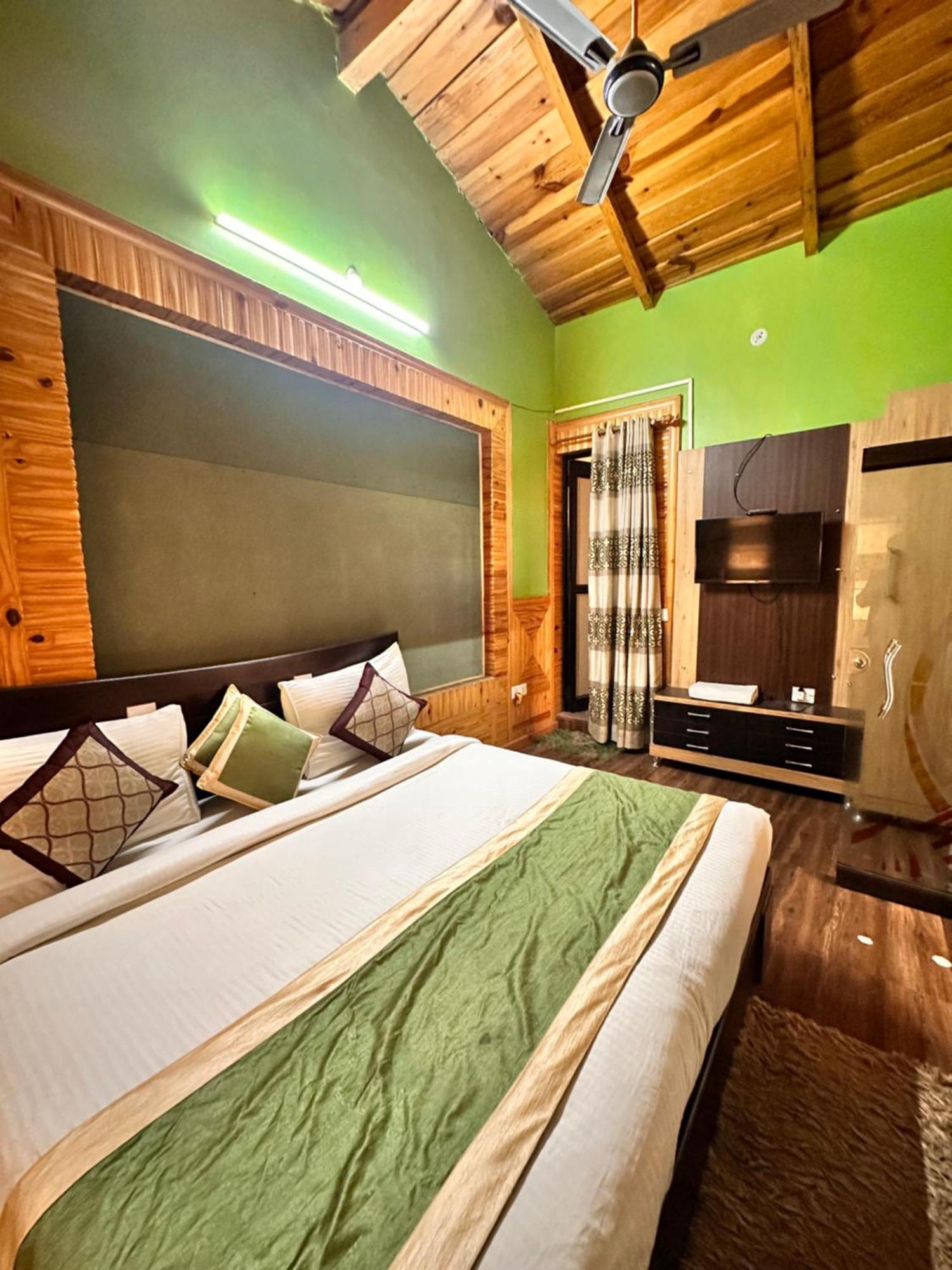 The Walnut Creek Hotel บีมตาล ภายนอก รูปภาพ
